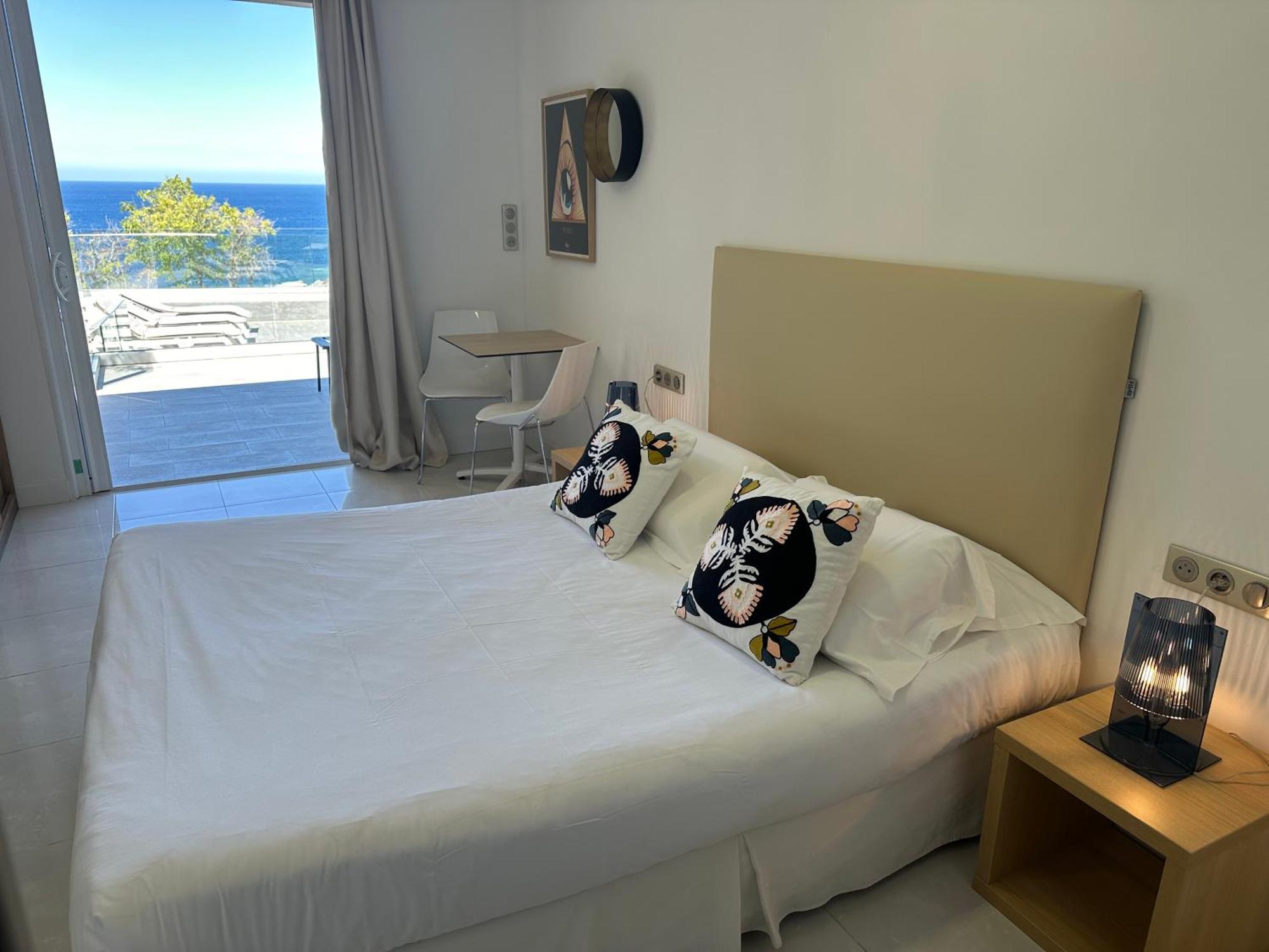 Hotel Villa R Calvi  Ngoại thất bức ảnh