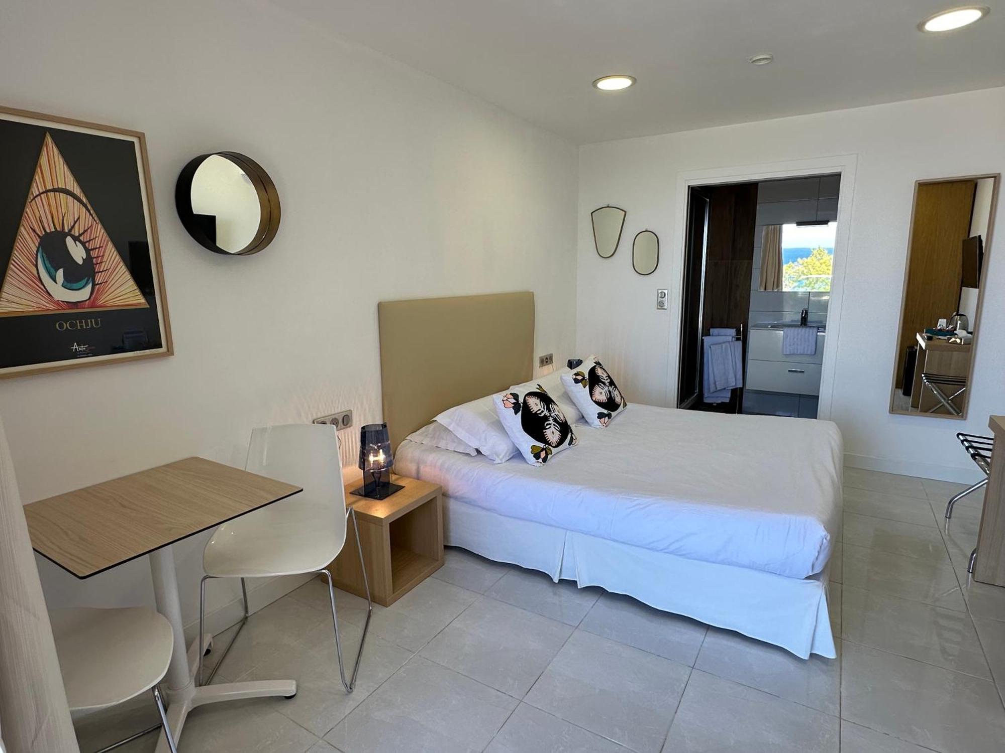 Hotel Villa R Calvi  Ngoại thất bức ảnh